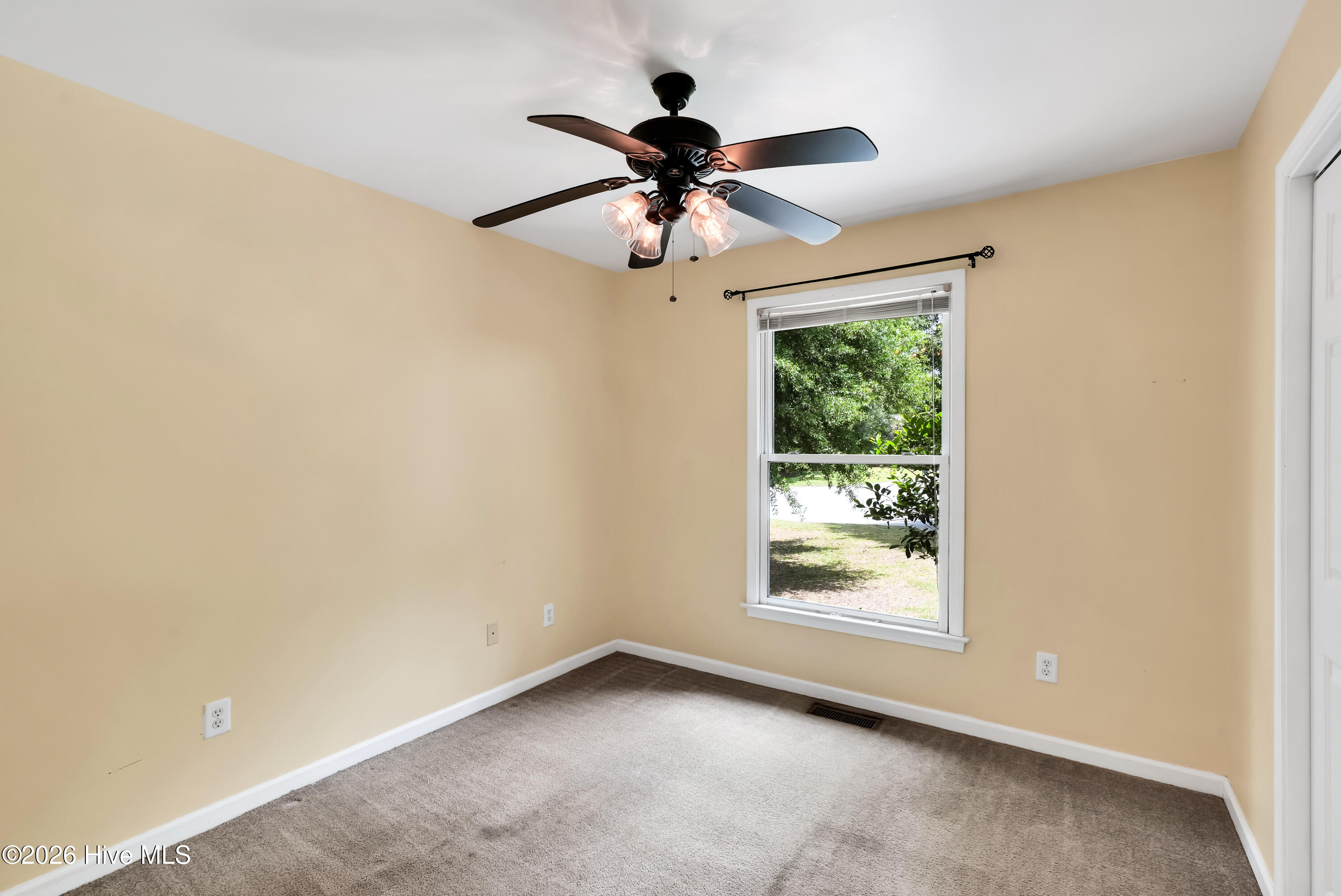 7004 Poplar Knoll Court Property Photo 18