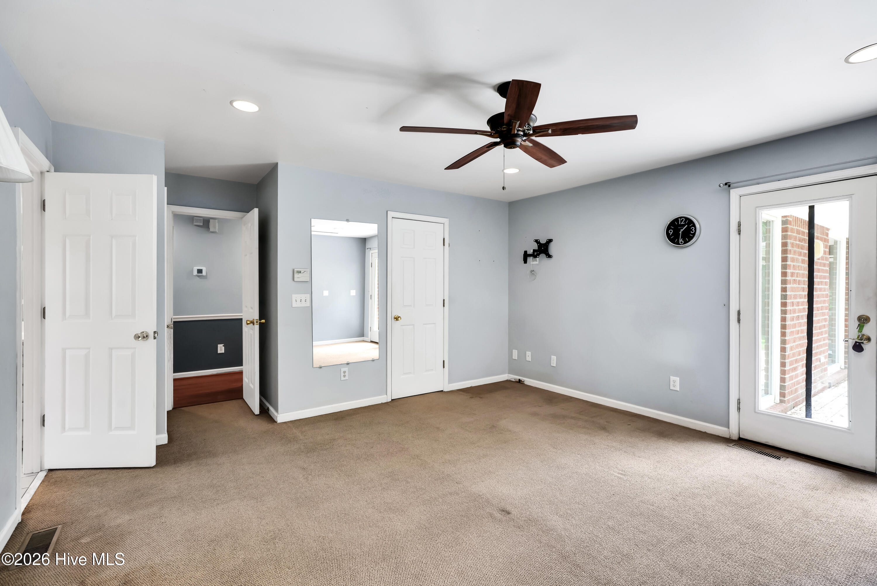 7004 Poplar Knoll Court Property Photo 22