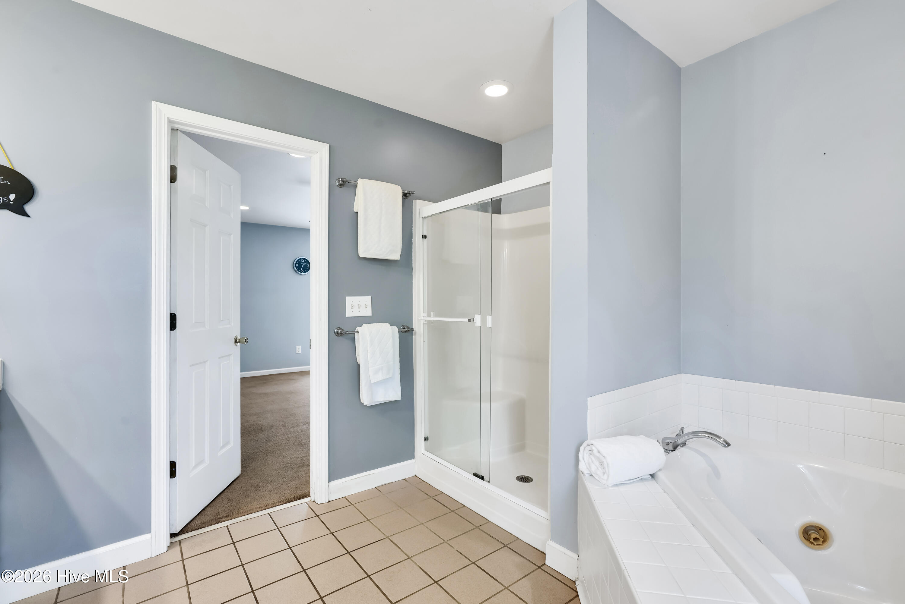 7004 Poplar Knoll Court Property Photo 24