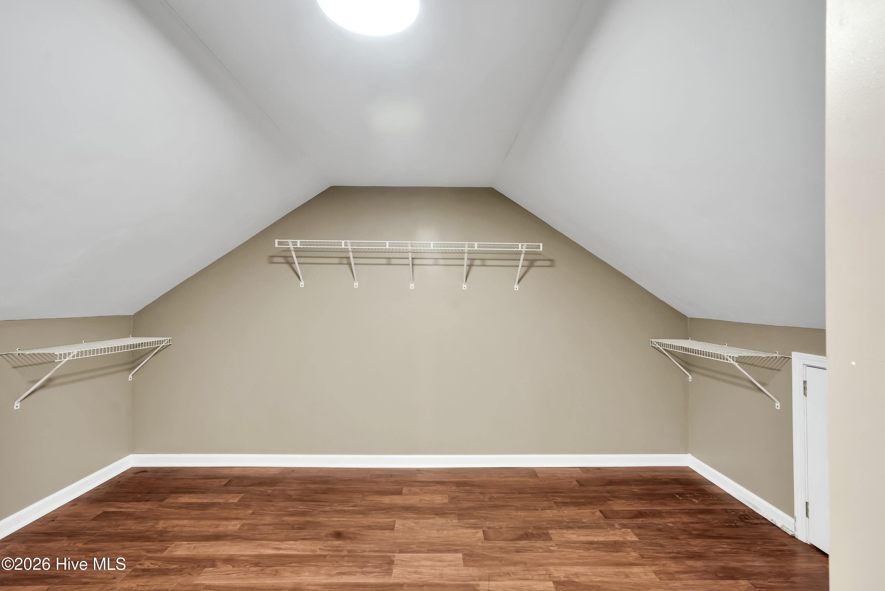 7004 Poplar Knoll Court Property Photo 29