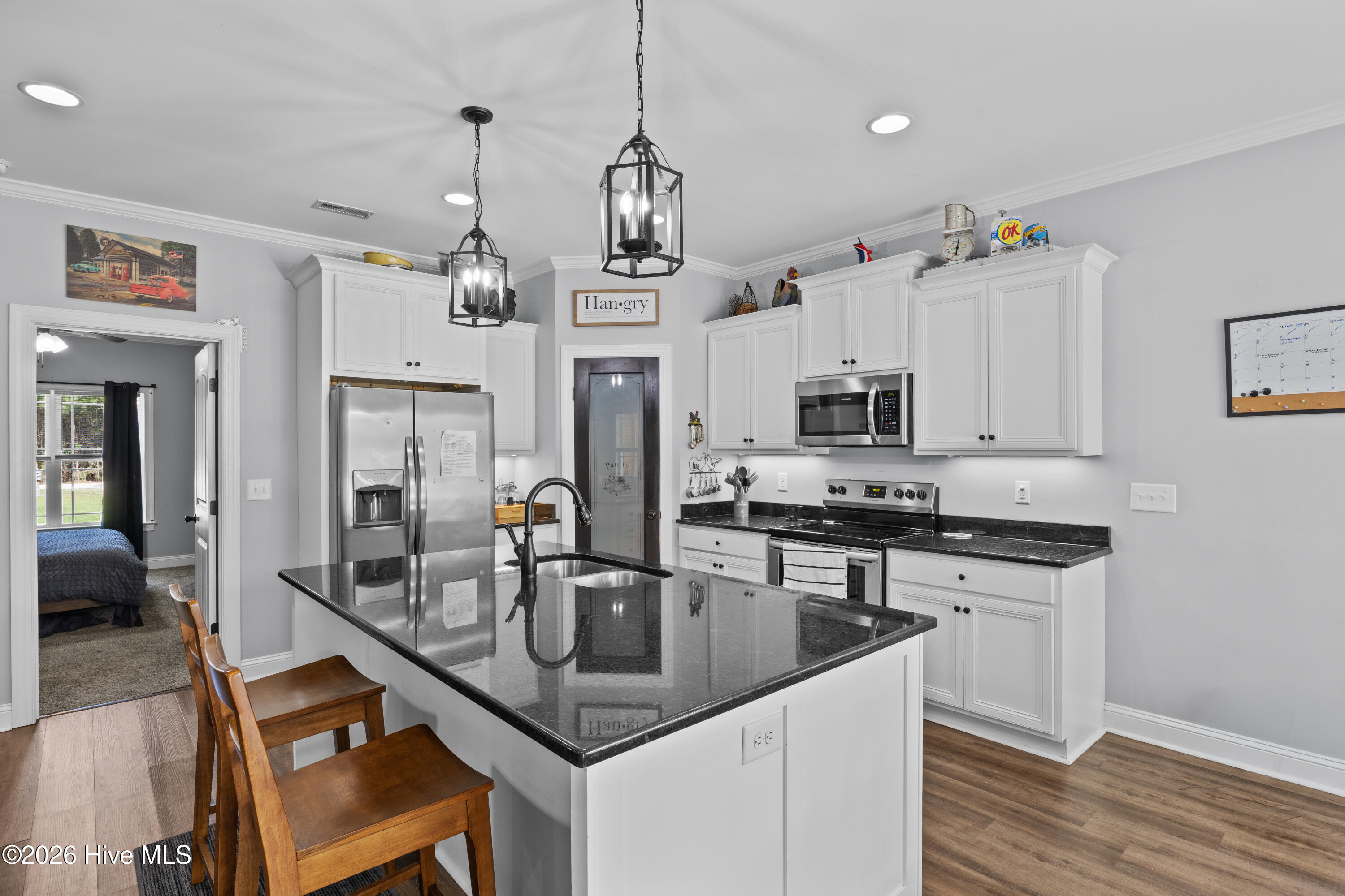 4201 Needmore Road Property Photo 8