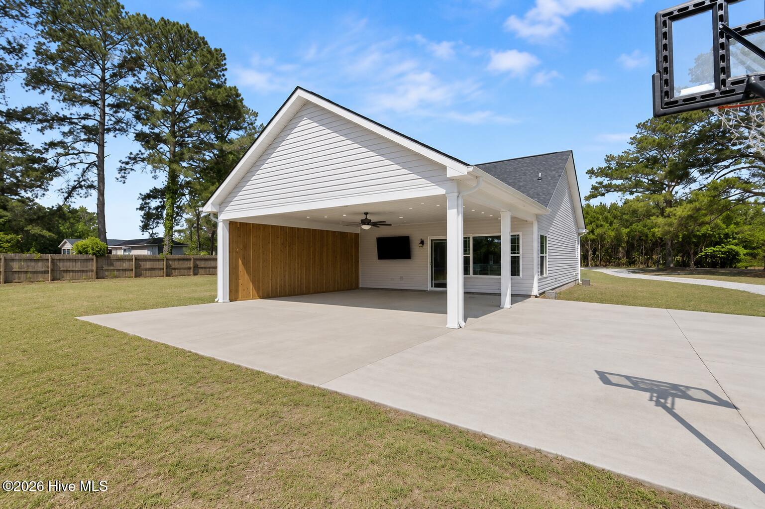 4201 Needmore Road Property Photo 22
