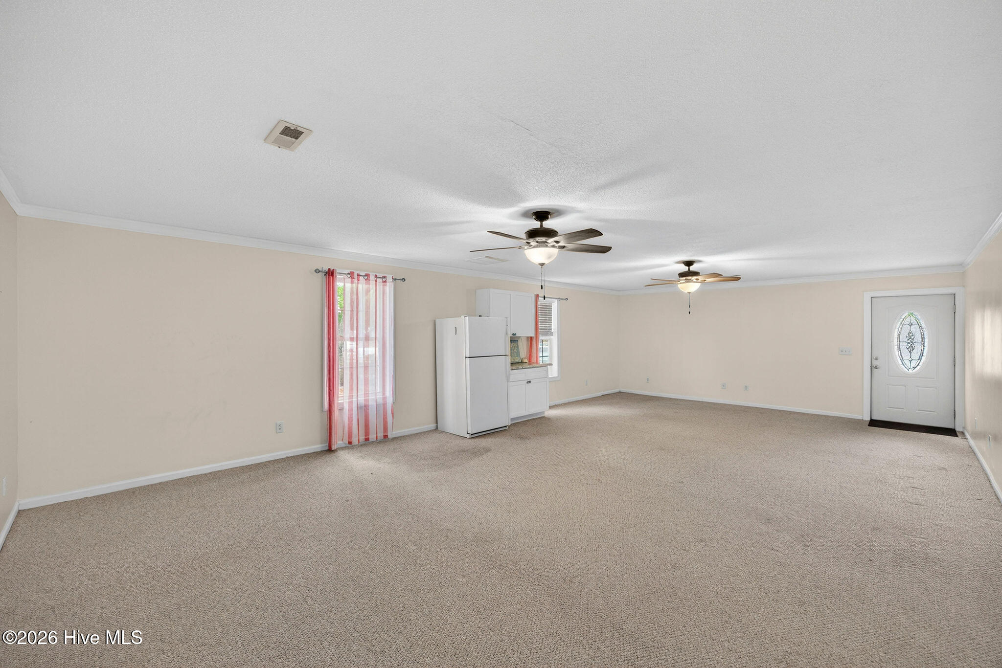 2305 E Oak Island Drive Property Photo 19