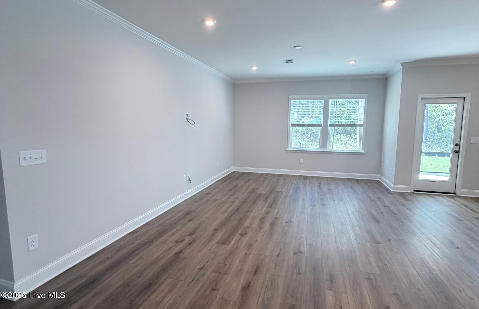 1038 River Marsh Path Se Property Photo 9