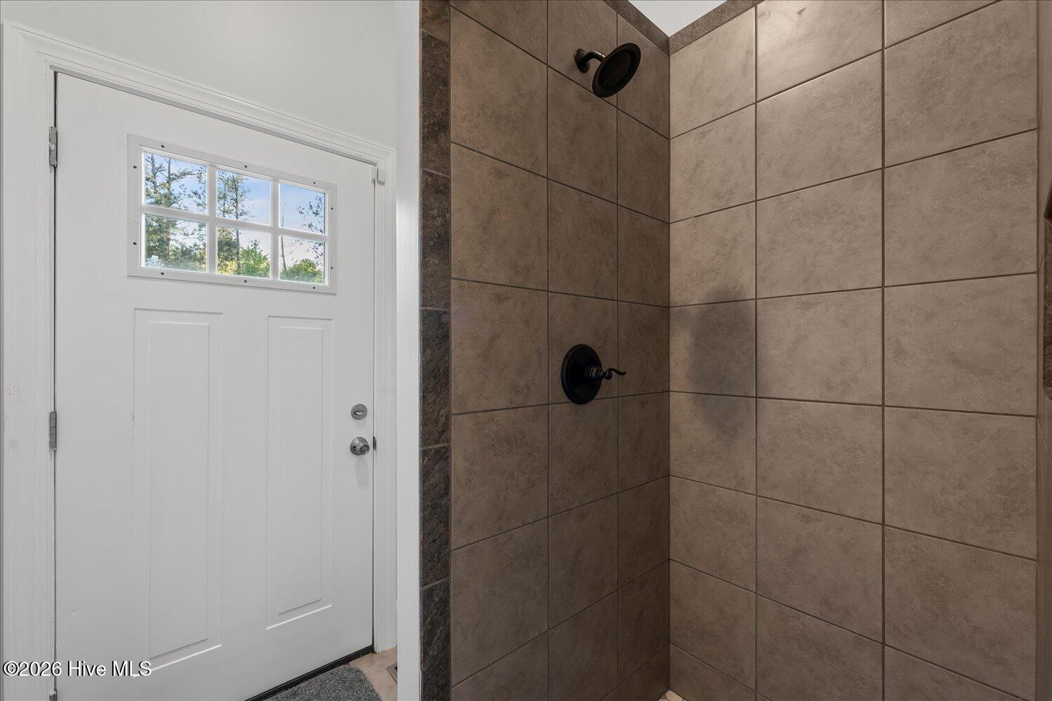 502 Schoolhouse Lane Property Photo 22