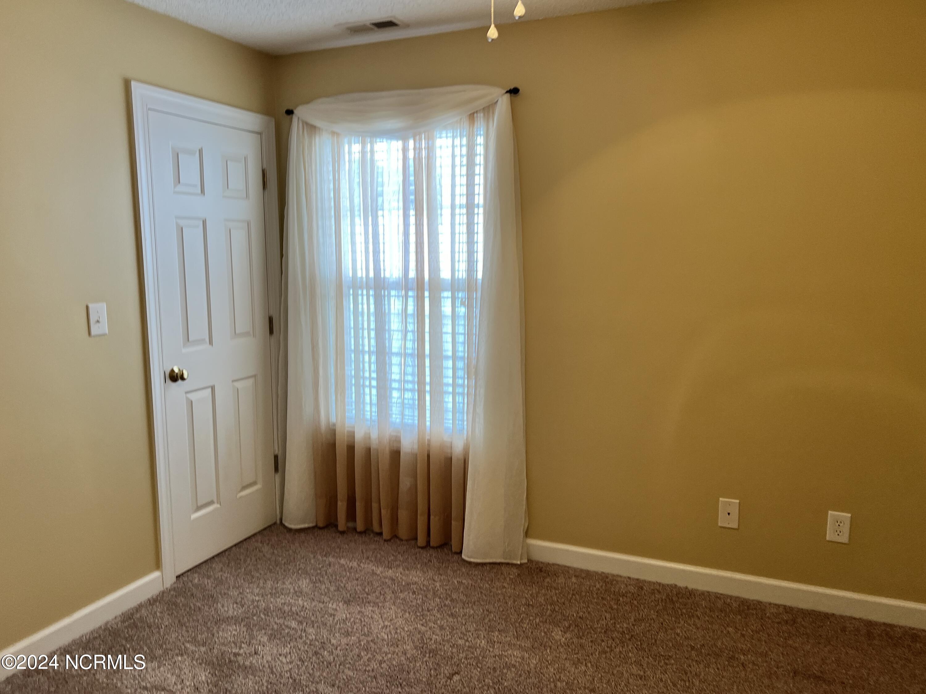 2429 Winding Creek Drive Sw Property Photo 15