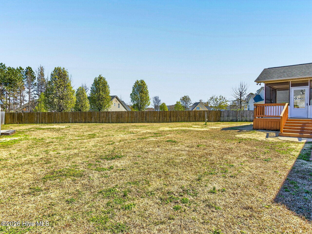 102 Clayside Drive Property Photo 28