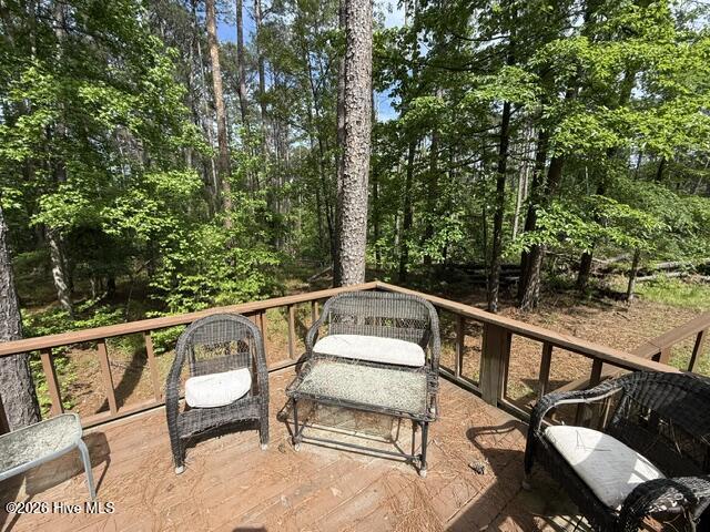 128 Royal Pine Lane Property Photo 26