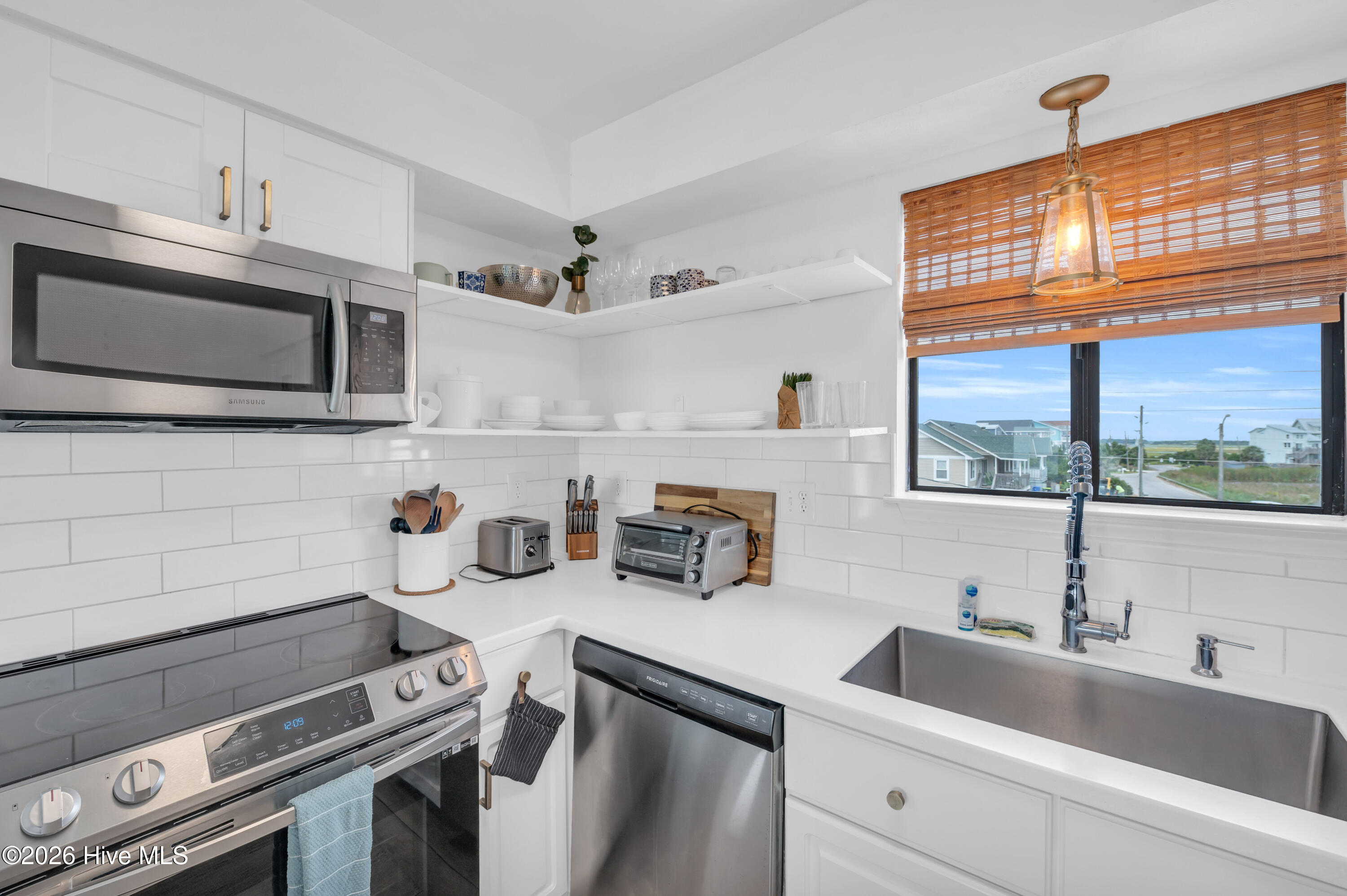 2342 New River Inlet Road 1 Property Photo 16