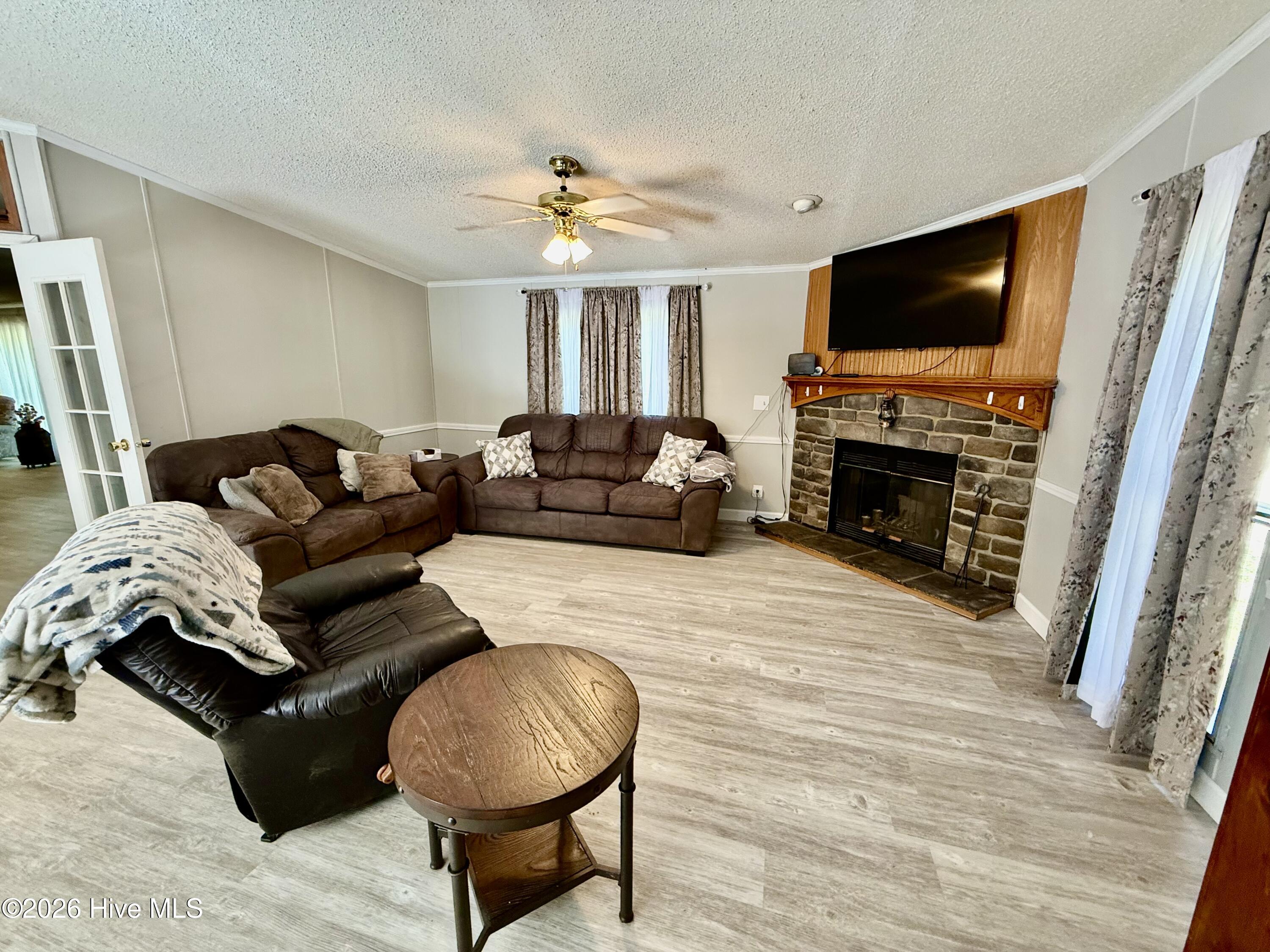 1038 Blackburn Hollow Road Property Photo 5