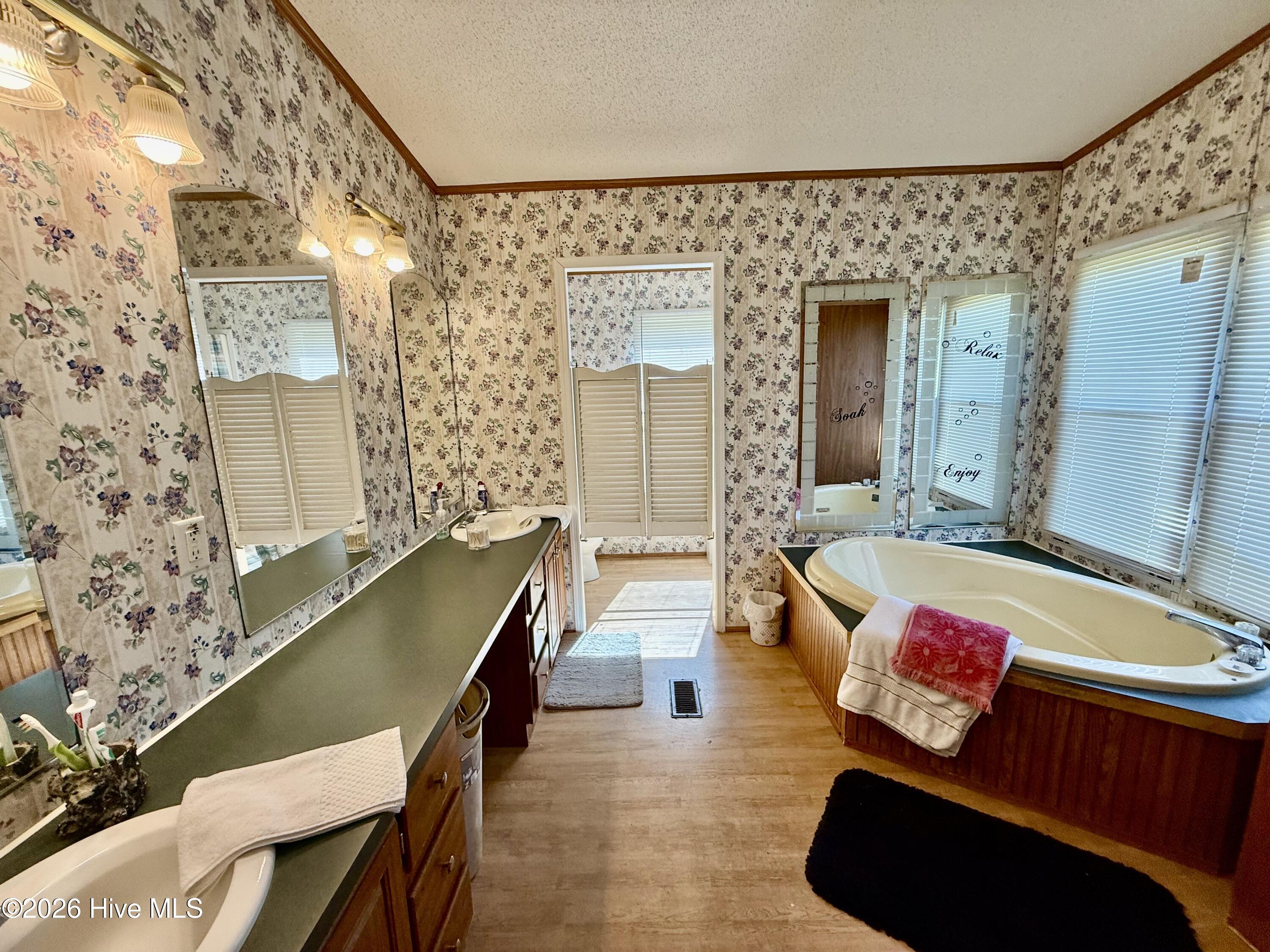 1038 Blackburn Hollow Road Property Photo 16