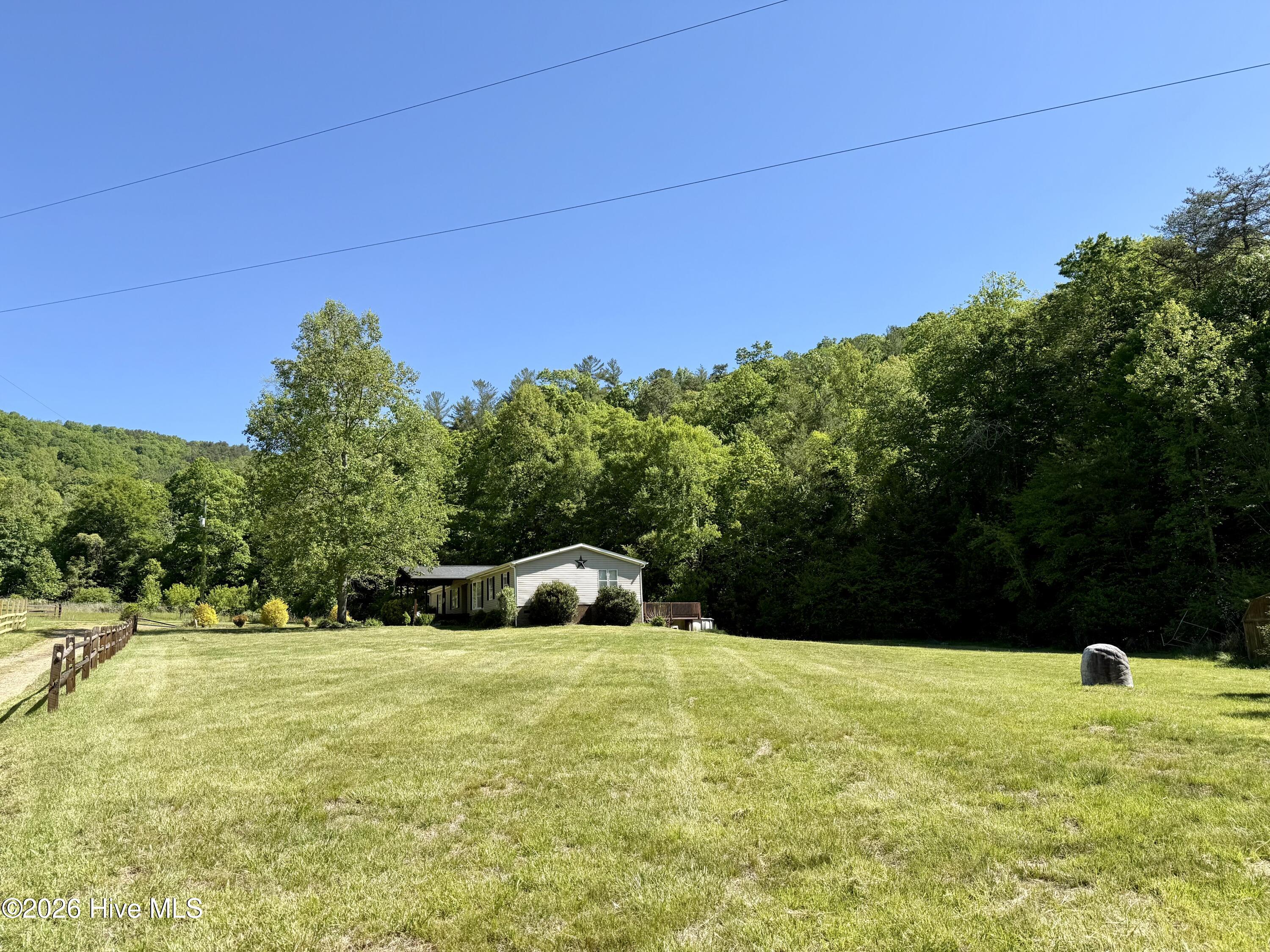 1038 Blackburn Hollow Road Property Photo 23