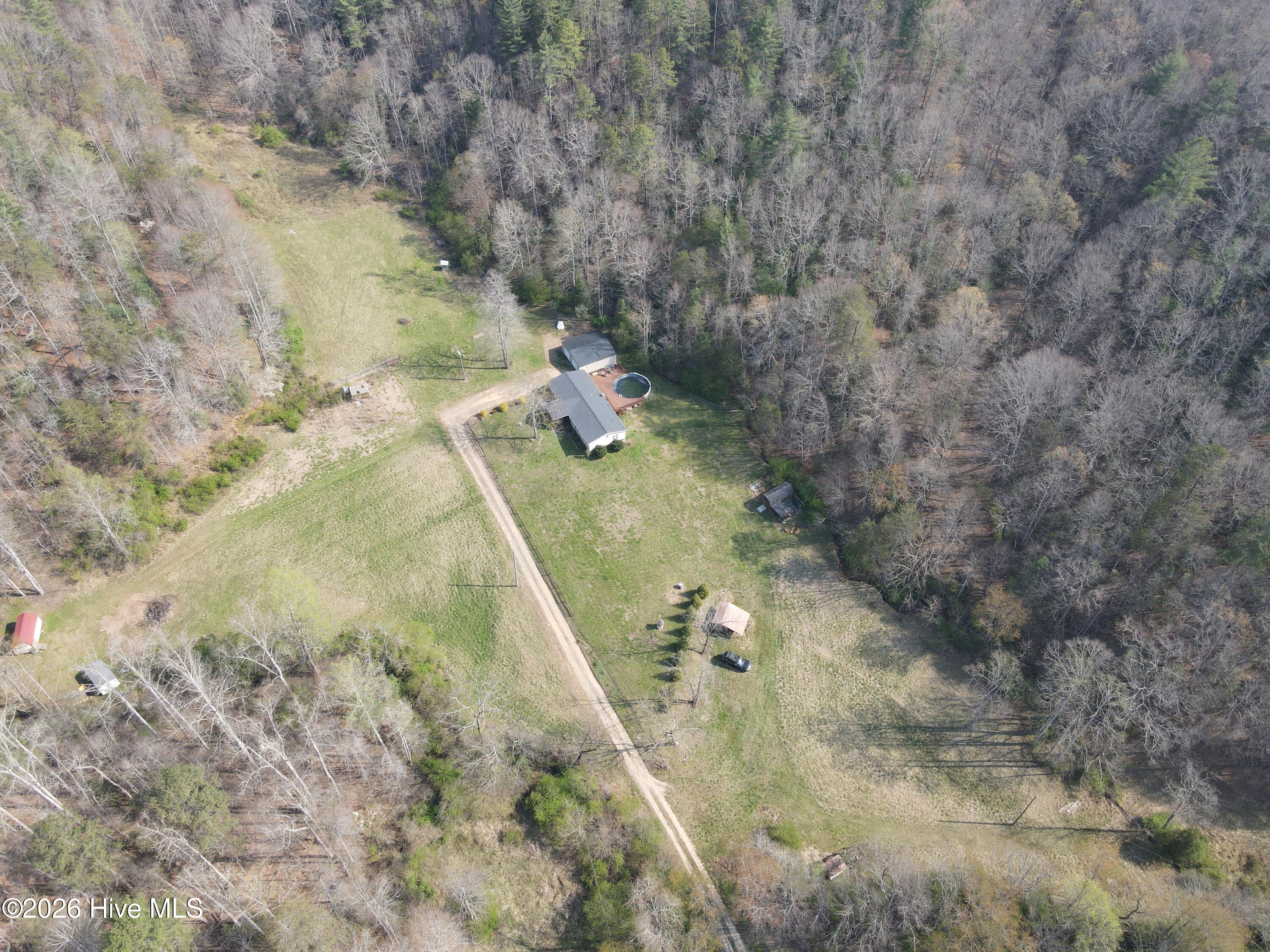 1038 Blackburn Hollow Road Property Photo 28