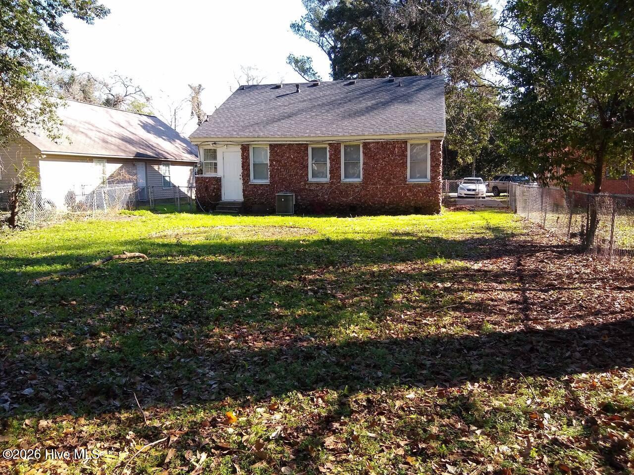 1105 Merry Street Property Photo 4