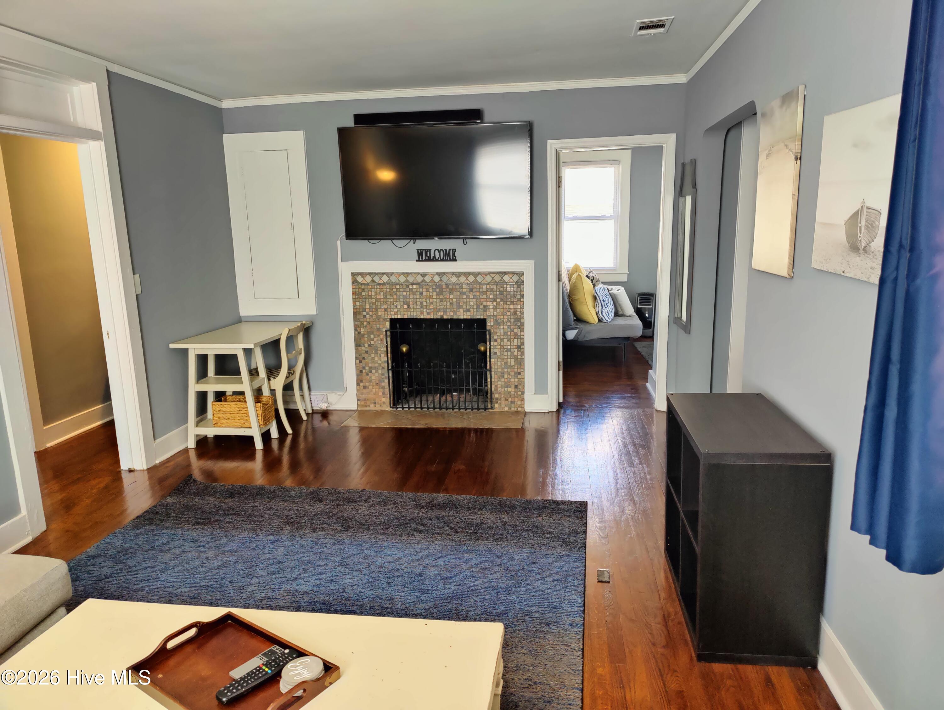 1105 Merry Street Property Photo 12
