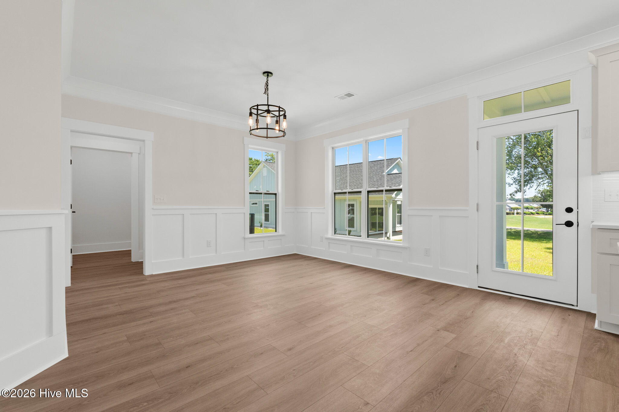1686 E Magnolia Court Sw Property Photo 9