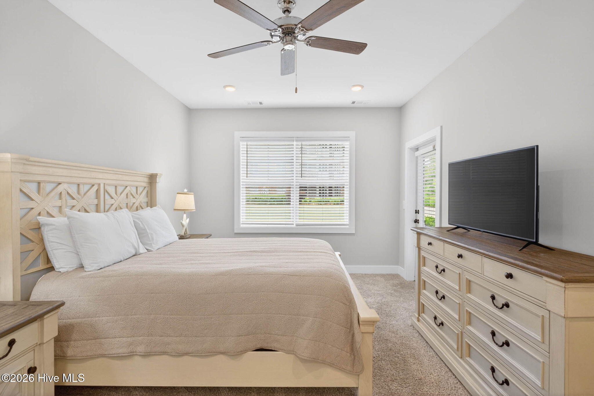 395 S Crow Creek Drive Nw 1603 Property Photo 11