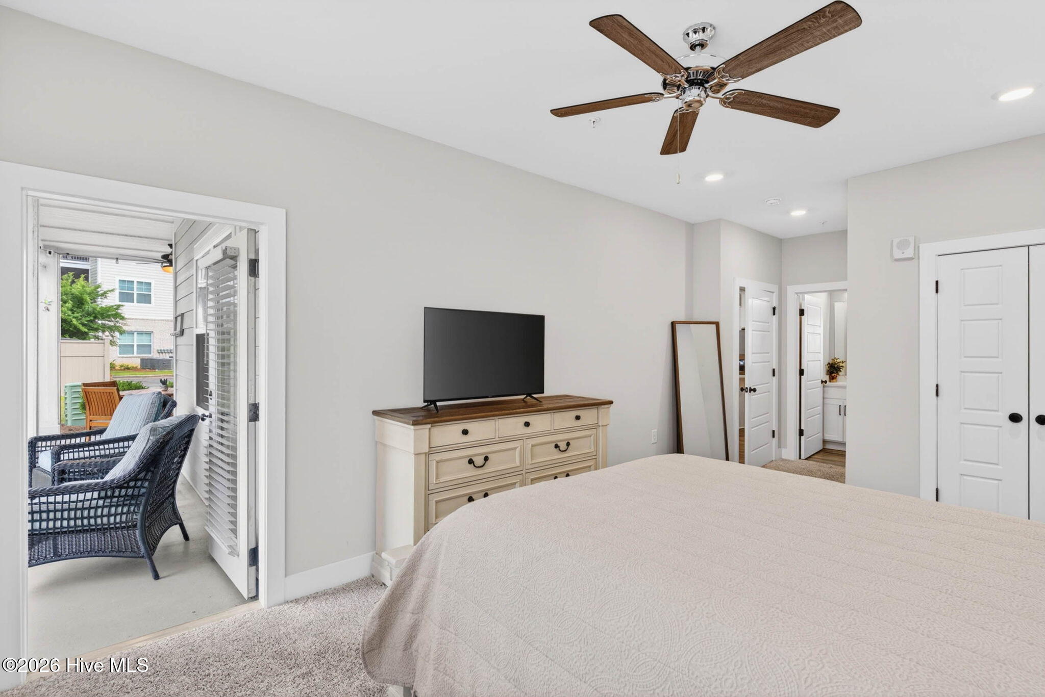 395 S Crow Creek Drive Nw 1603 Property Photo 13