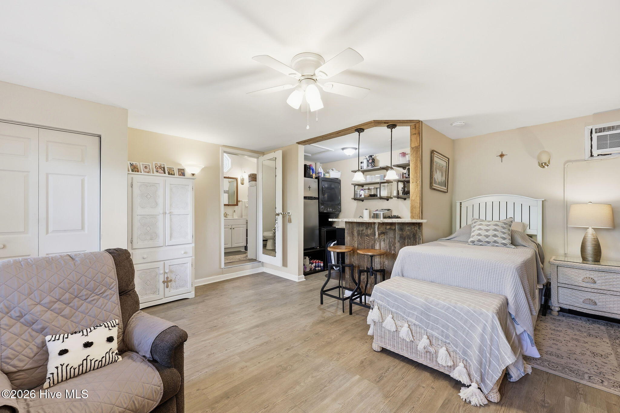 105 S Webb Street Property Photo 49