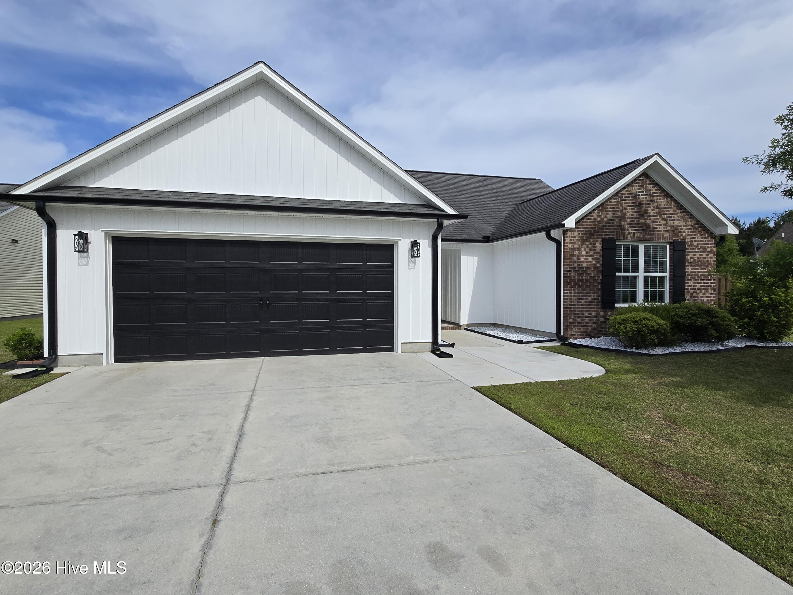 302 Kingston Road Property Photo 1