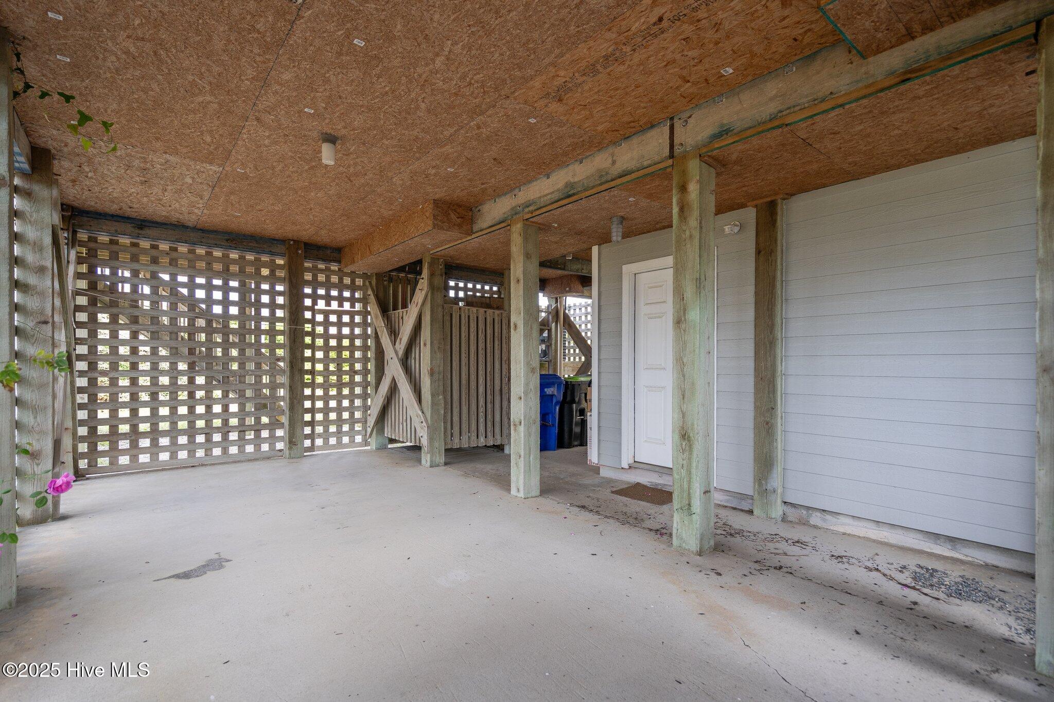 103 N Permuda Wynd Drive Property Photo 60