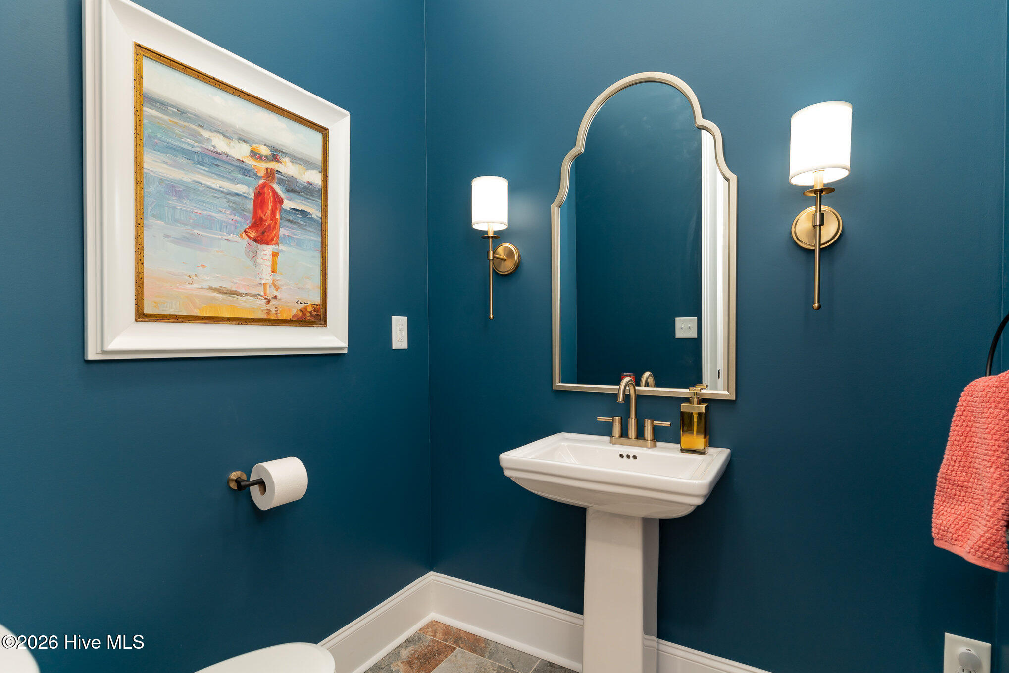 752 Crystal Water Way Property Photo 4