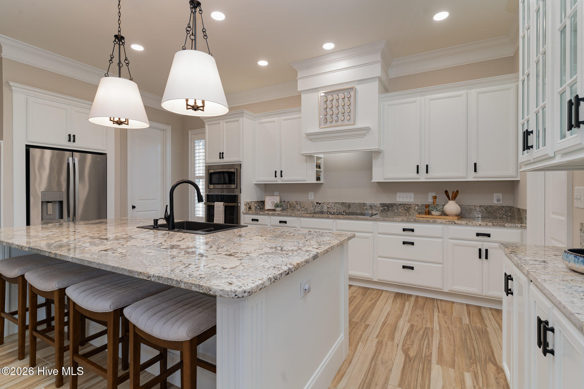 752 Crystal Water Way Property Photo 12