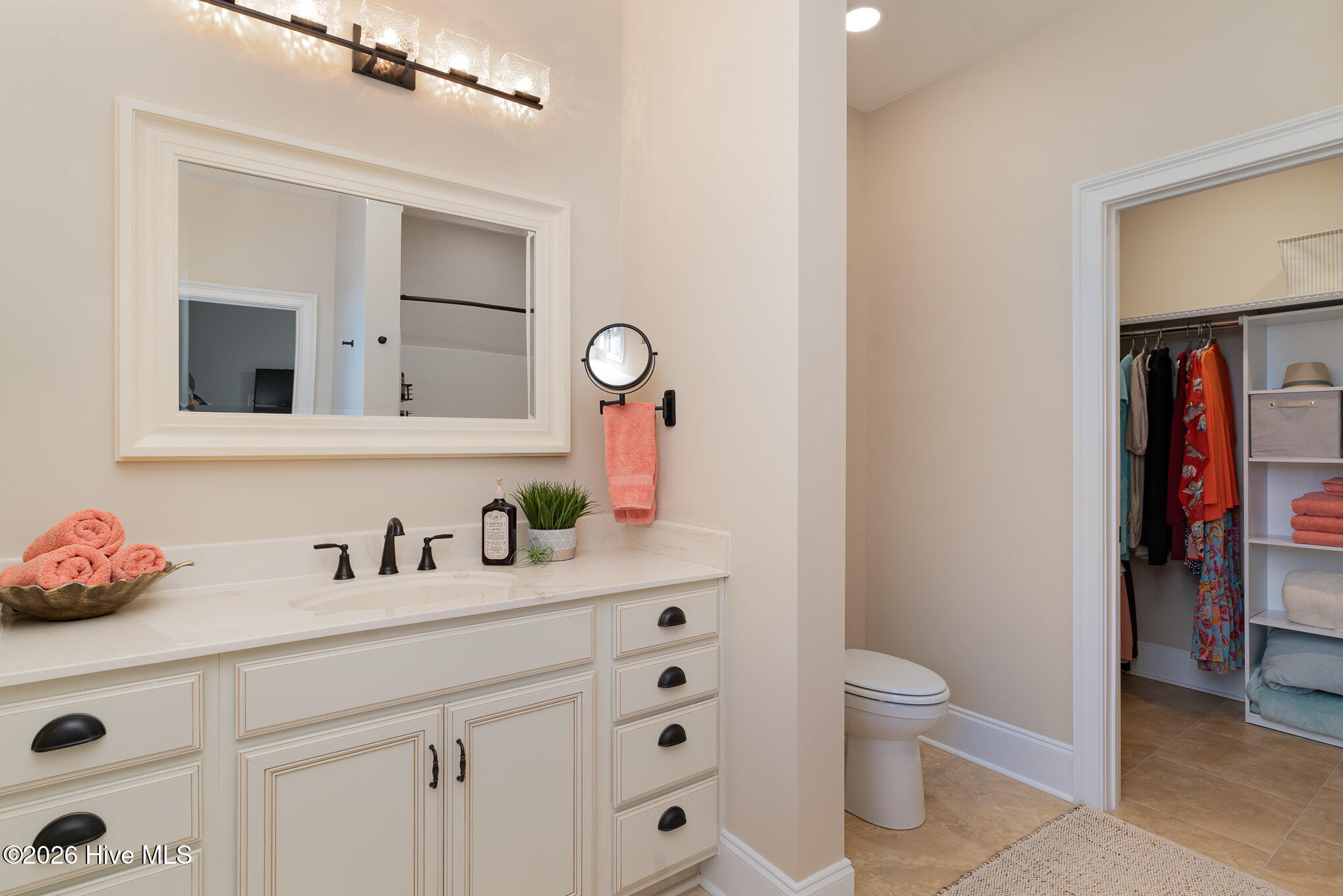 752 Crystal Water Way Property Photo 23