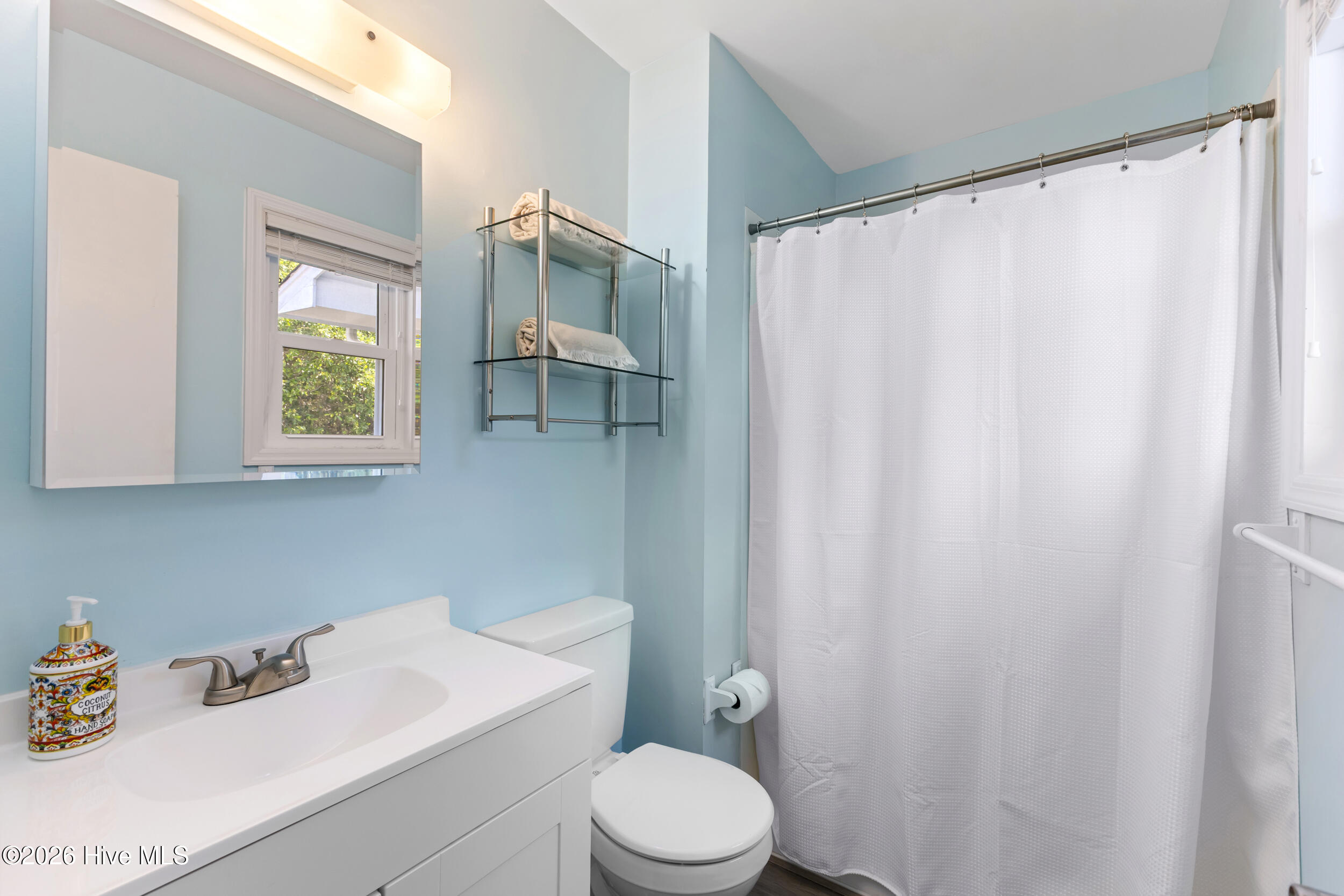 223 Oyster Lane Property Photo 14