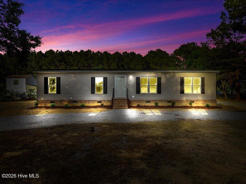 5737 Lloyd Road Property Photo 3