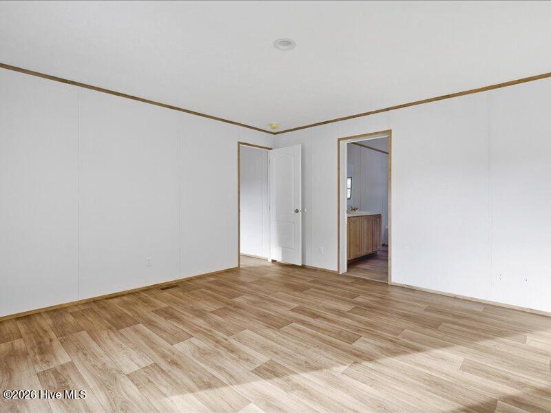 5737 Lloyd Road Property Photo 7