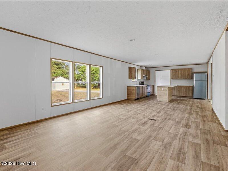 5737 Lloyd Road Property Photo 10