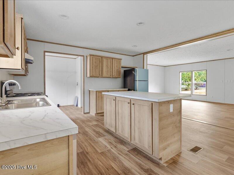 5737 Lloyd Road Property Photo 15