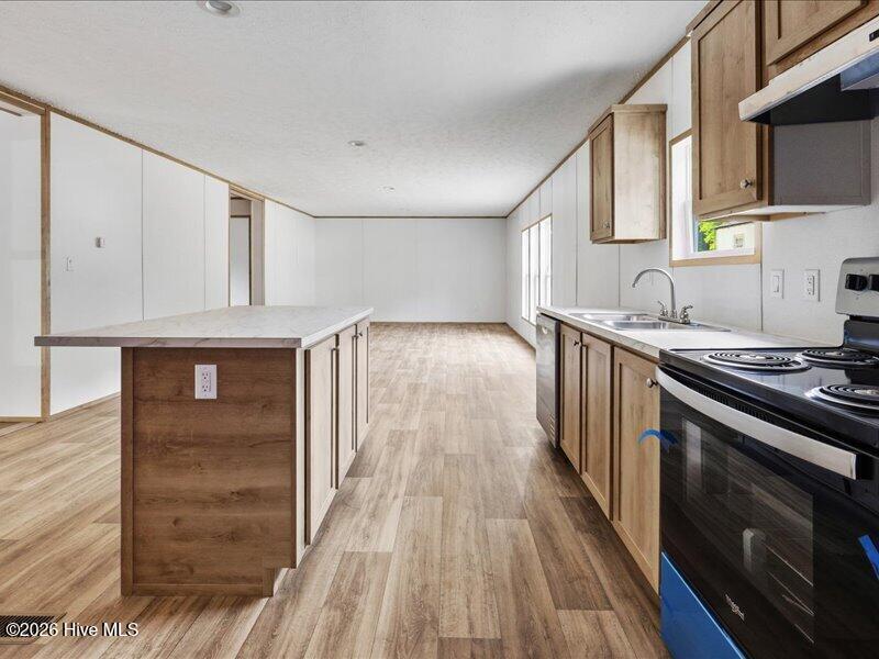 5737 Lloyd Road Property Photo 17