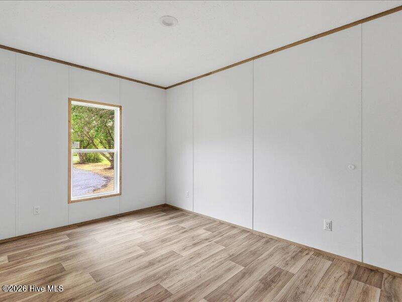 5737 Lloyd Road Property Photo 21
