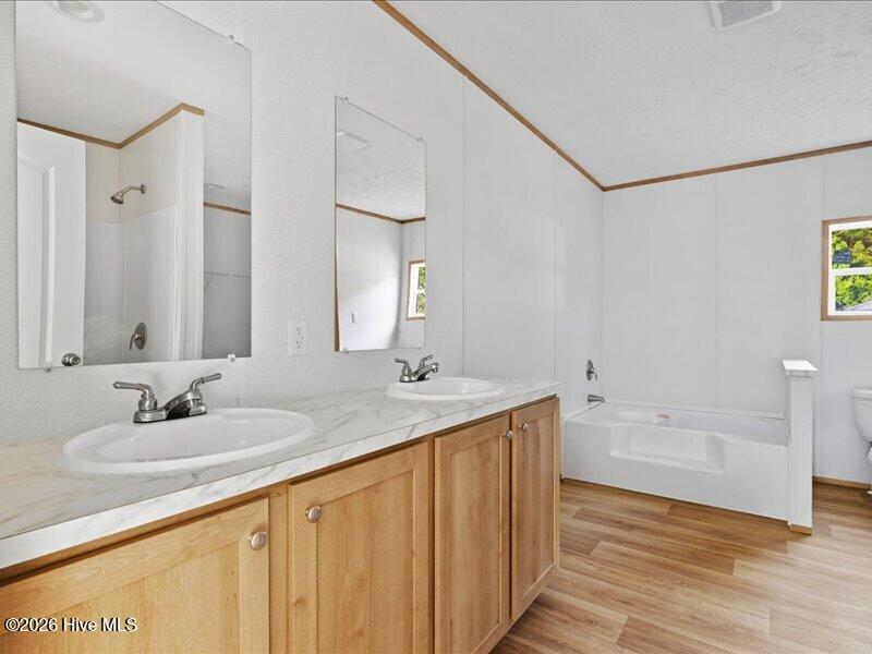 5737 Lloyd Road Property Photo 25