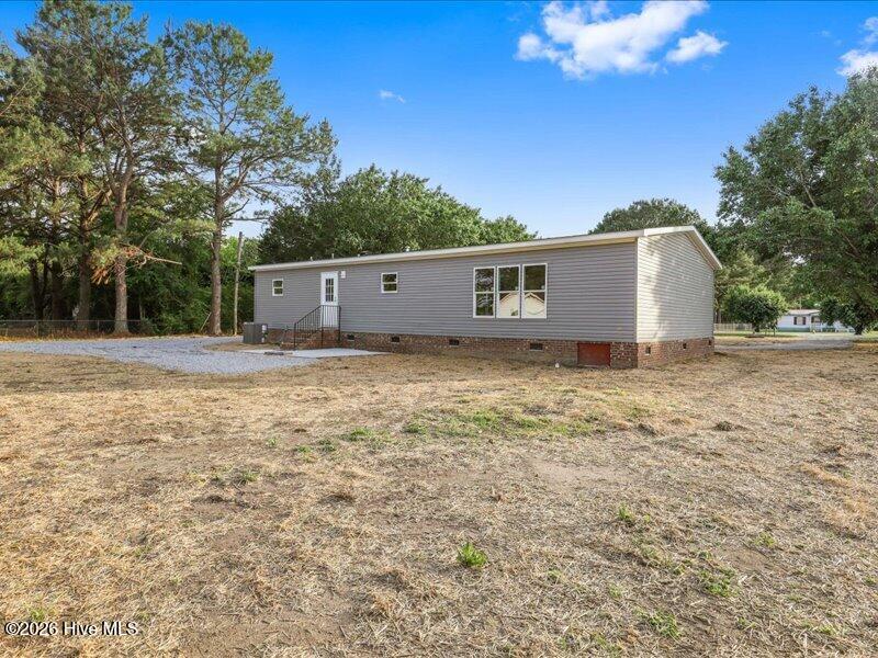 5737 Lloyd Road Property Photo 32