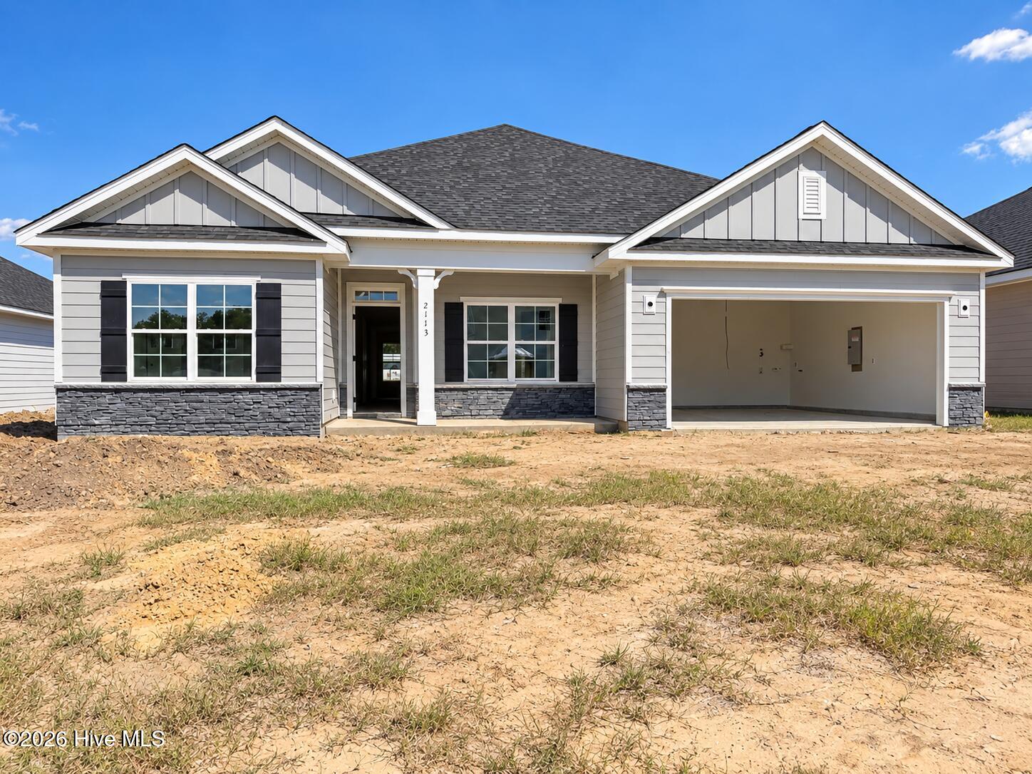 2113 Sandbrook Loop Property Photo 3
