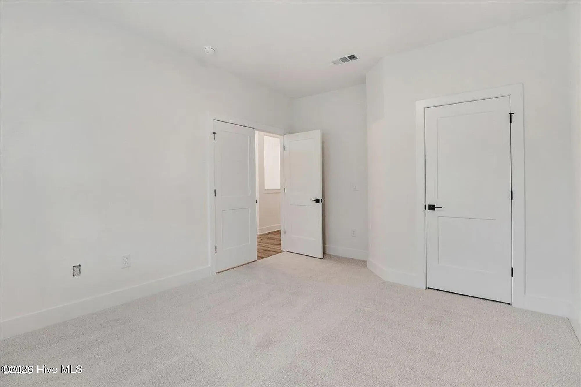 2113 Sandbrook Loop Property Photo 15