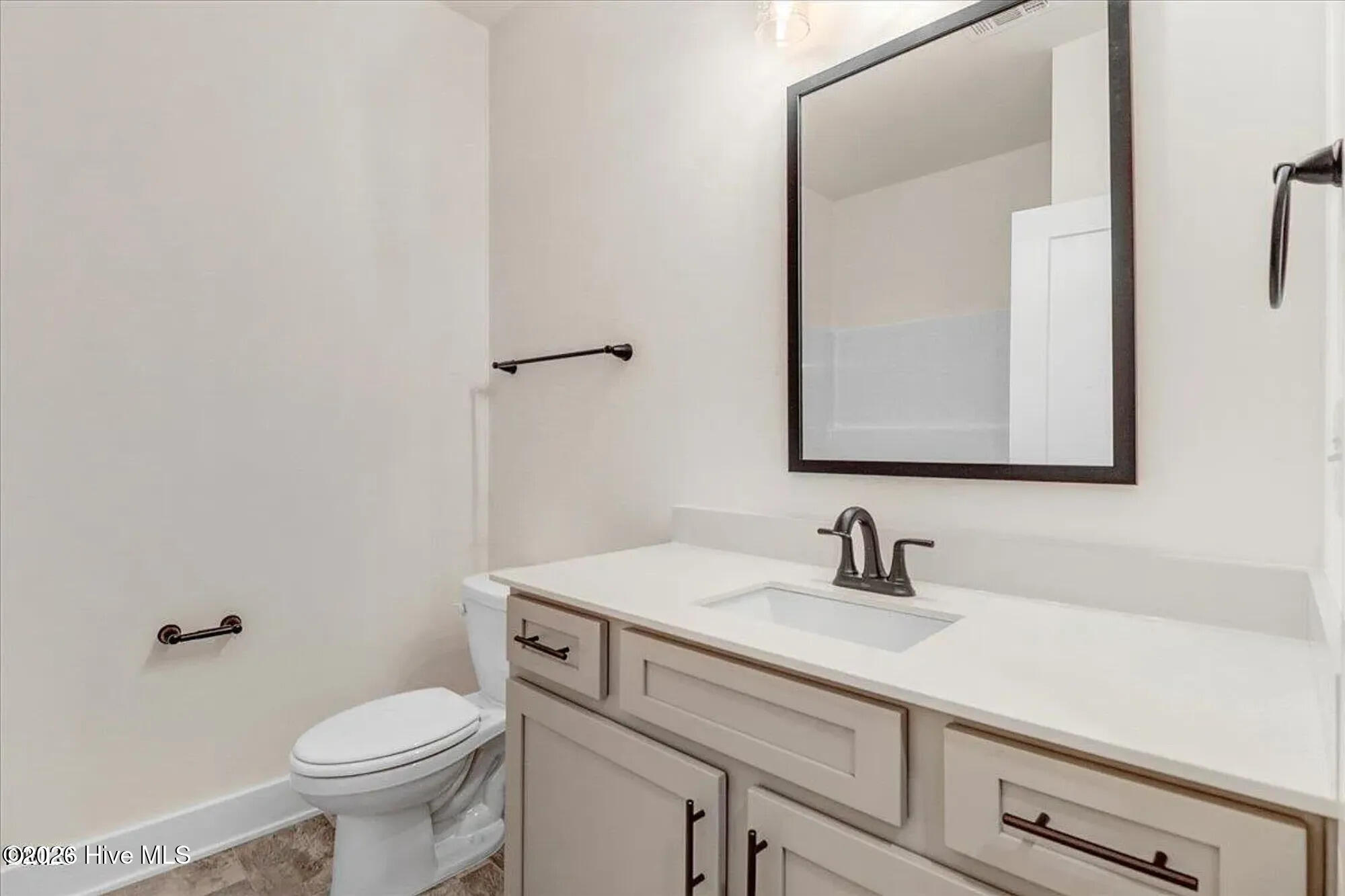 2113 Sandbrook Loop Property Photo 18