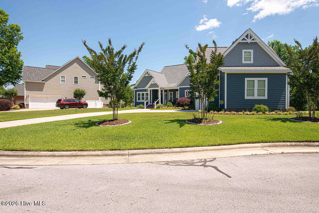 107 Vaud Court Property Photo 2
