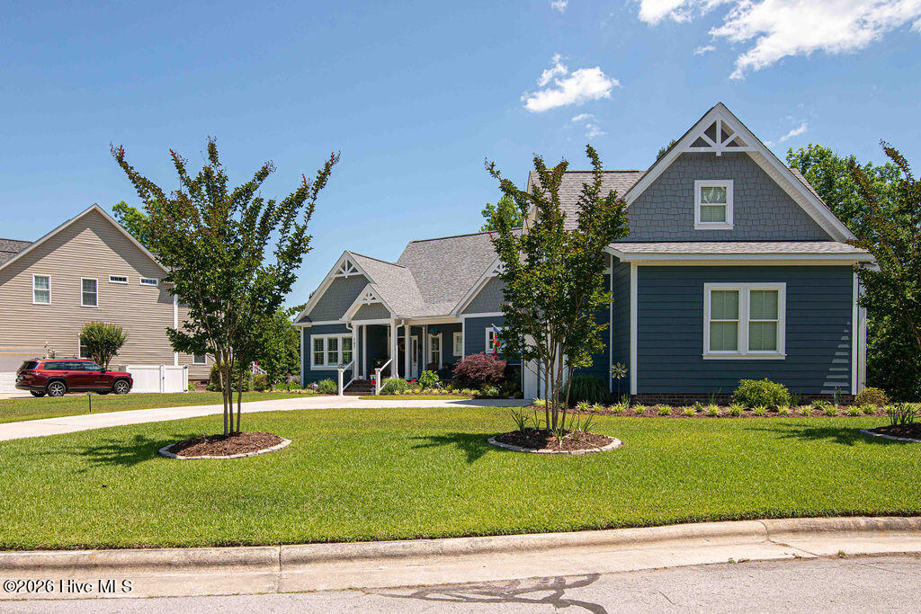 107 Vaud Court Property Photo 3