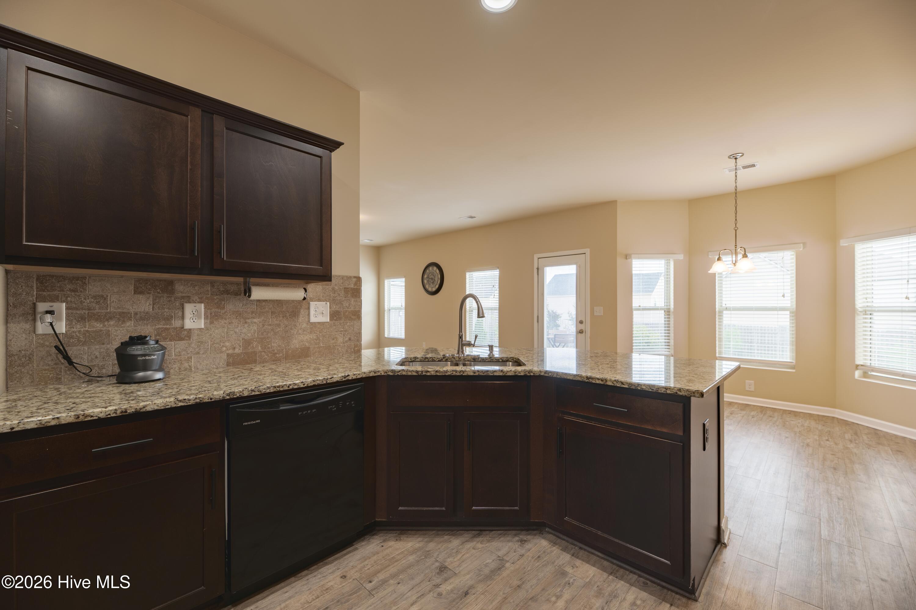 398 Fioli Circle Property Photo 12