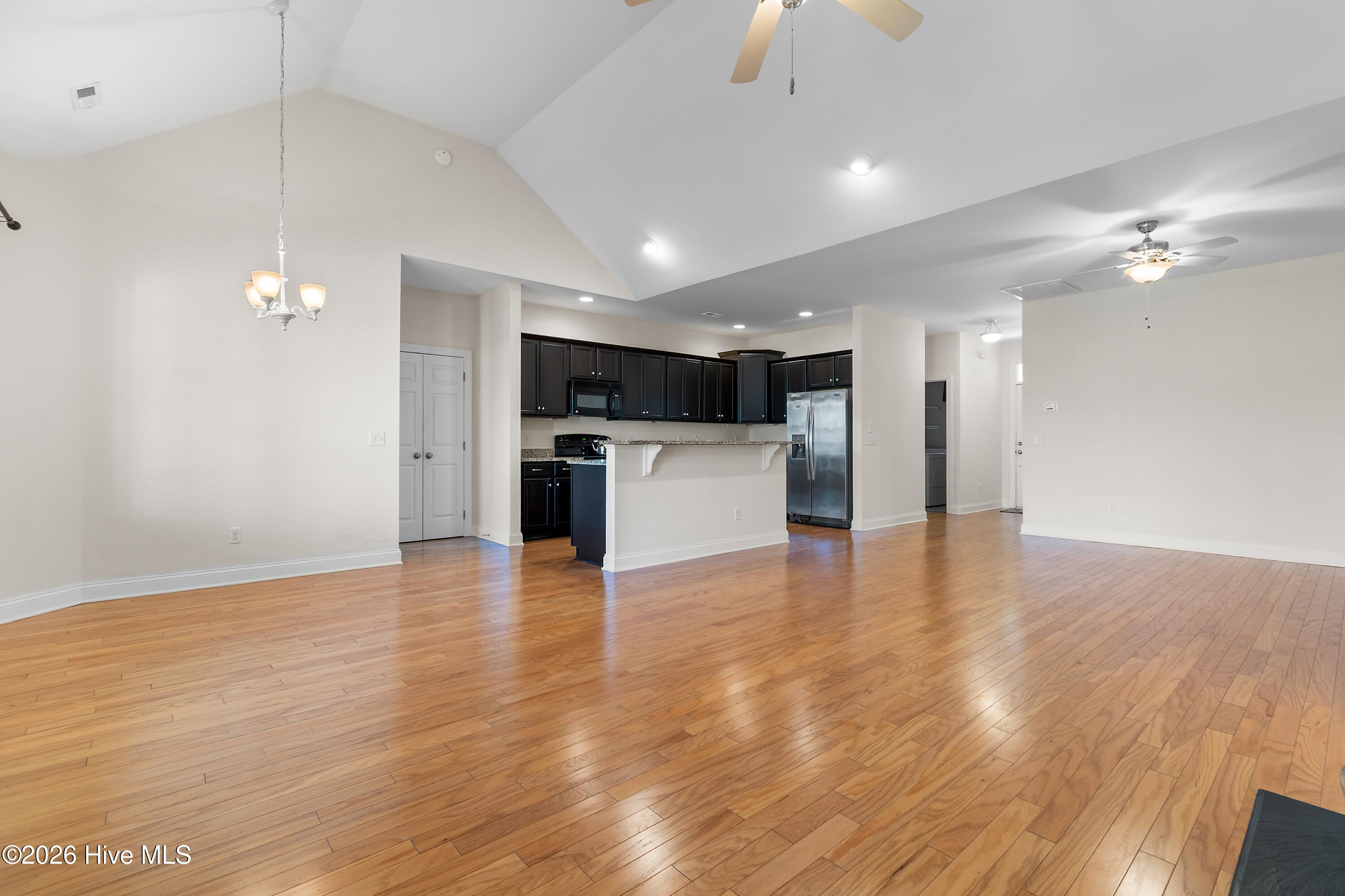 4180 Cambridge Cove Road Se Unit 2 Property Photo 14