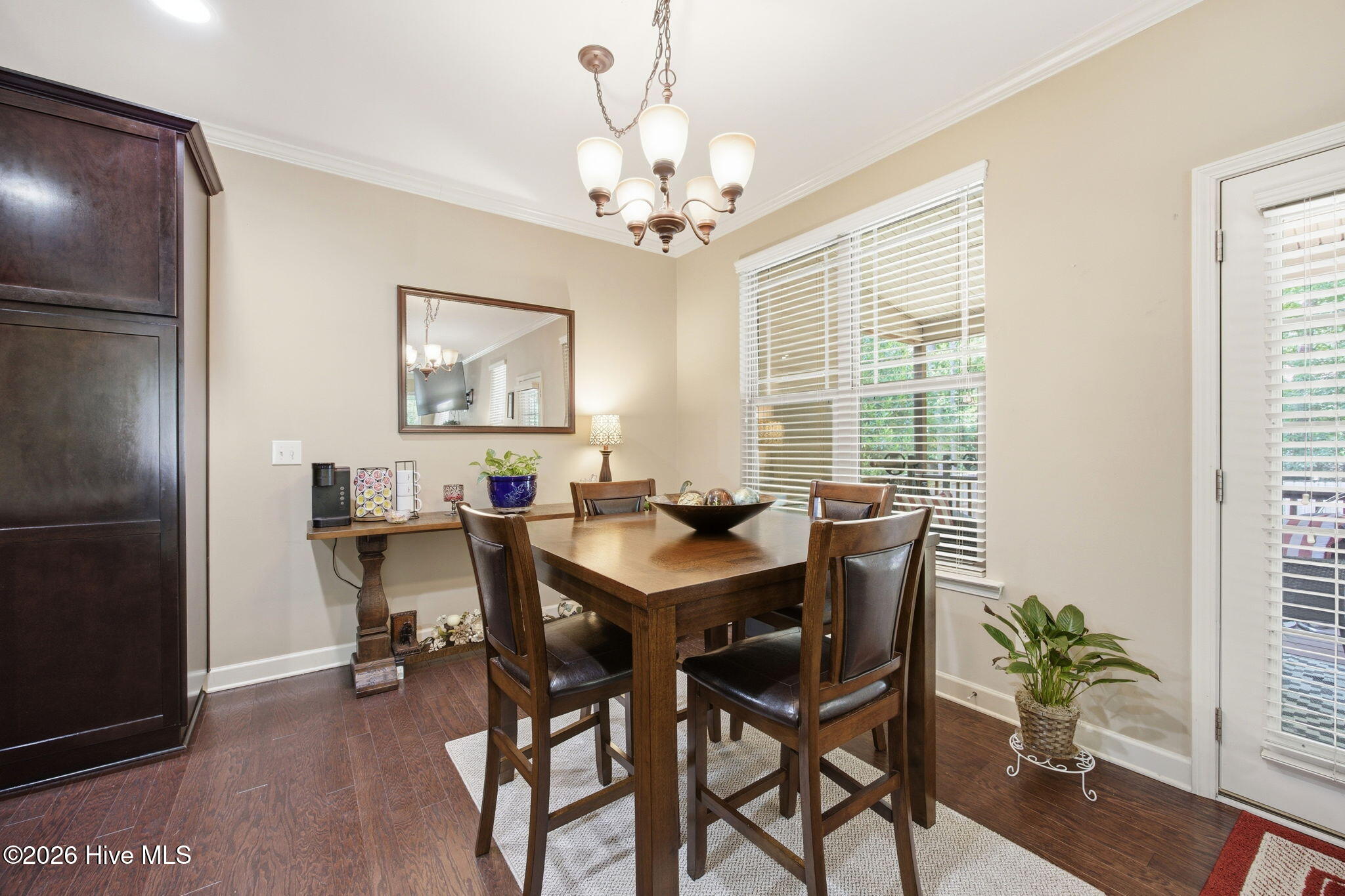 220 Water Oak Way Property Photo 6