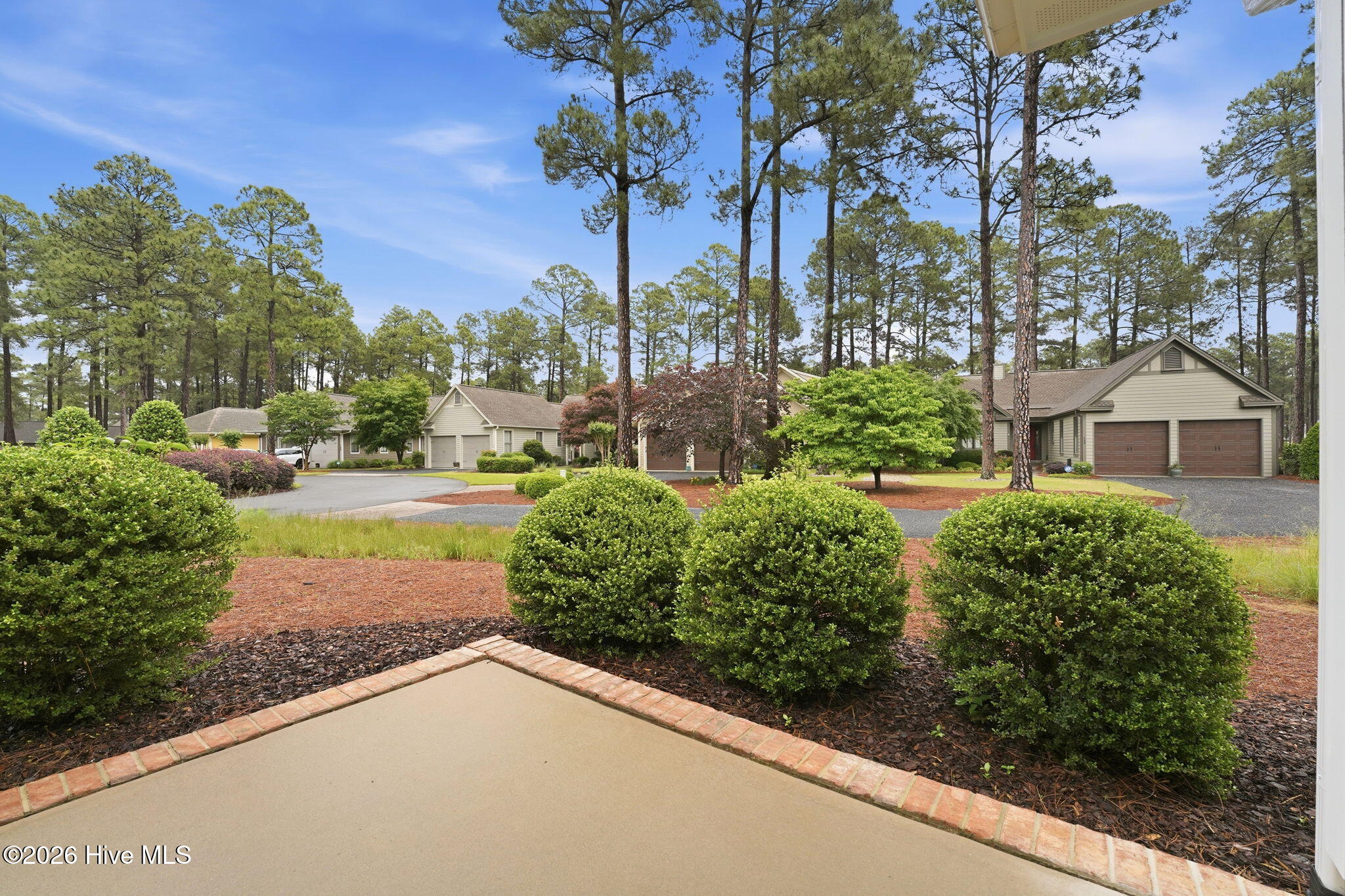 263 Champions Ridge Drive Property Photo 6