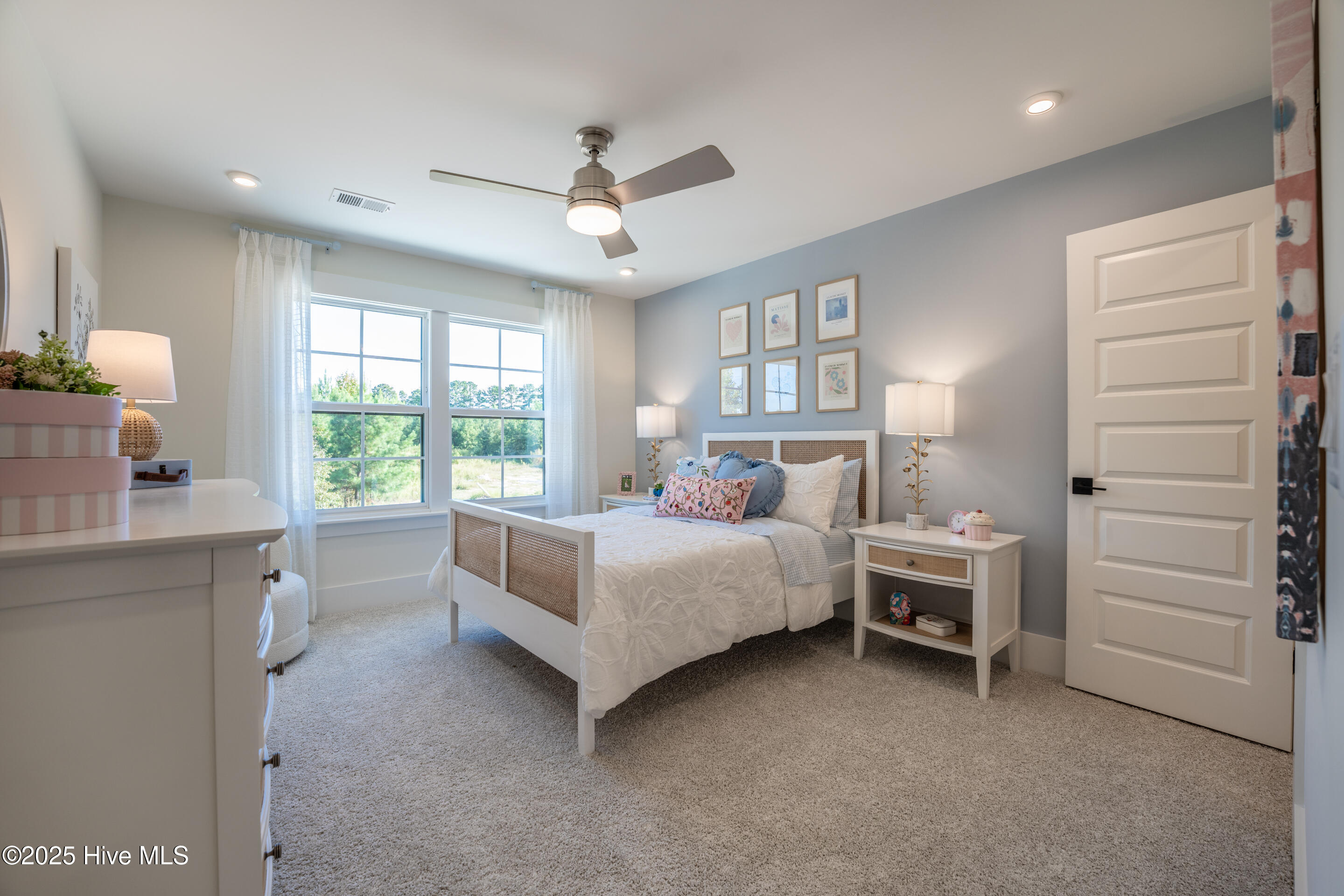 415 Heidi May Way Property Photo 35