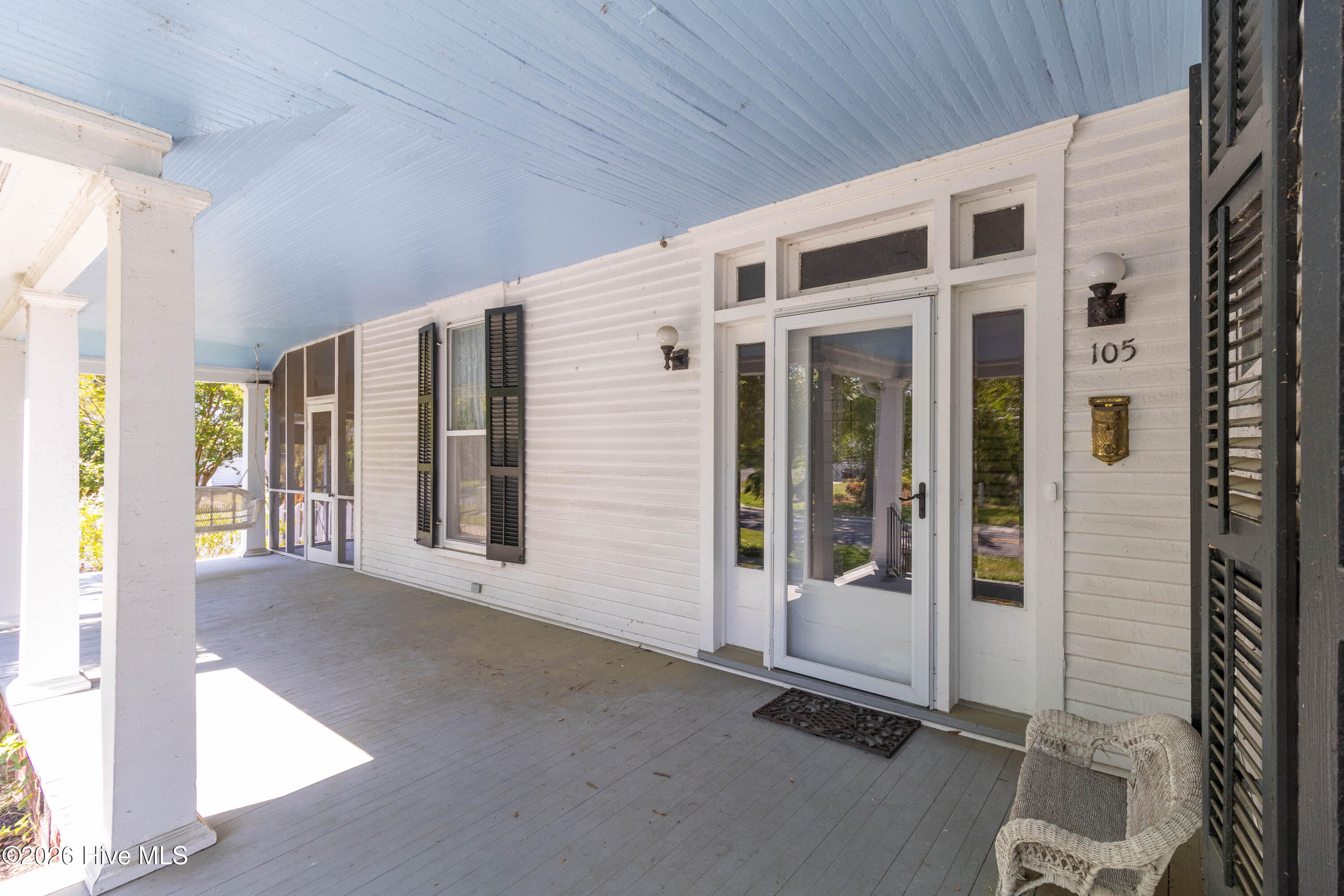105 N Granville Street Property Photo 4