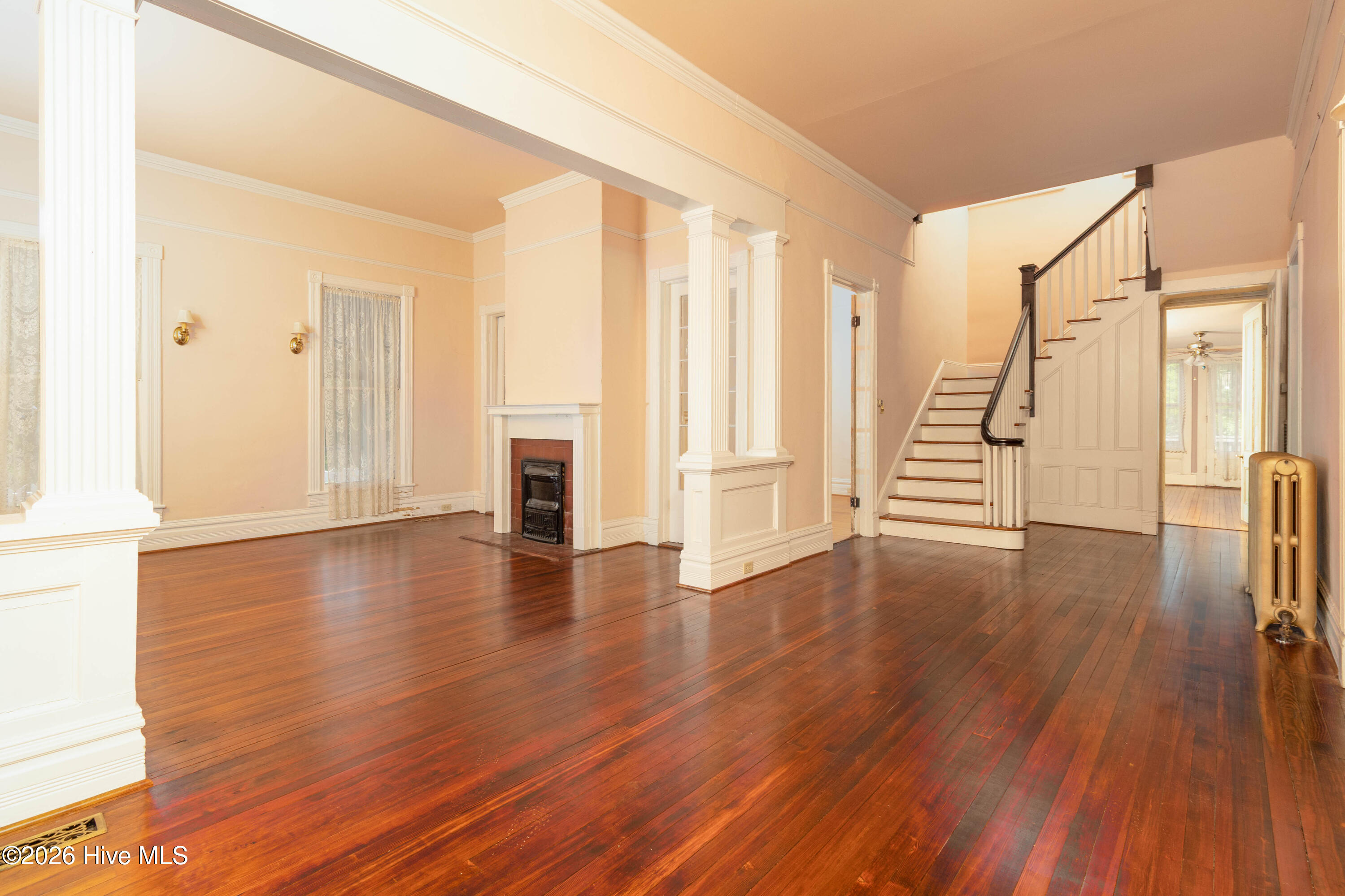 105 N Granville Street Property Photo 6