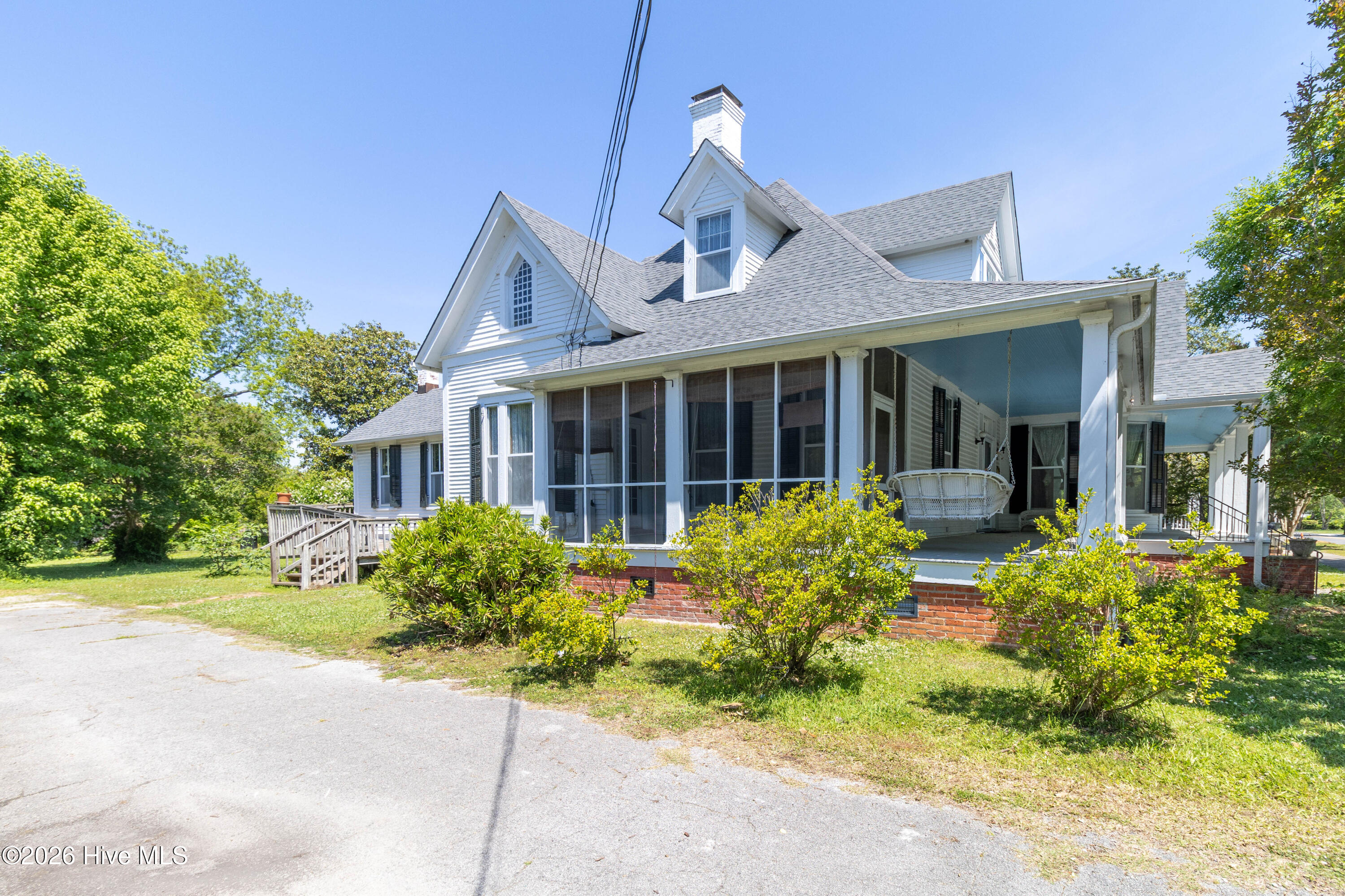 105 N Granville Street Property Photo 44